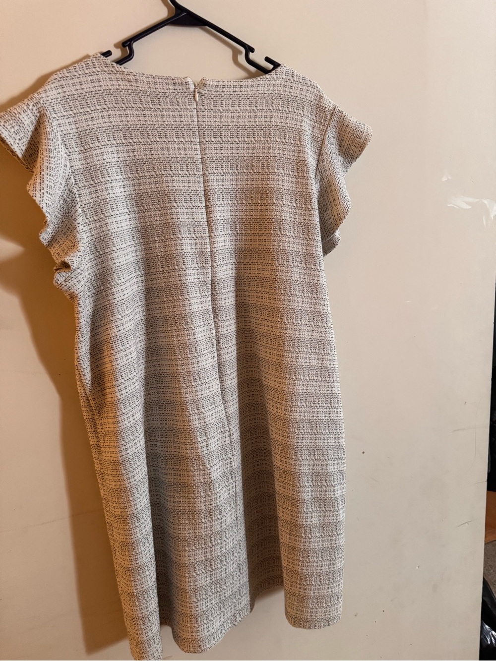 LOFT Neutral Textured Shift Dress - Cream & Light Gray